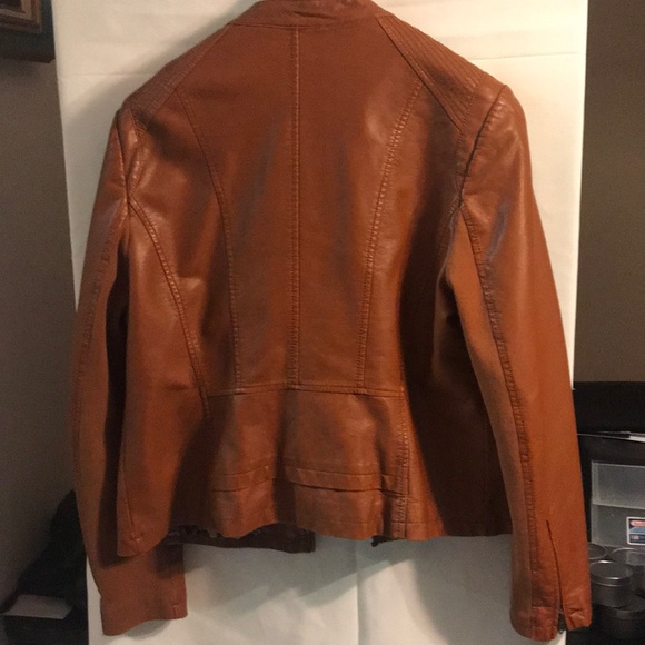 Jacket - Picture 2 of 2